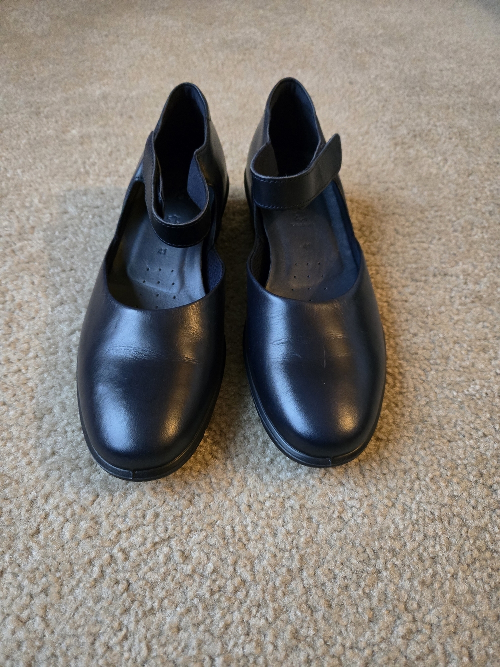 Women' Mary Jane Shoes in Black
